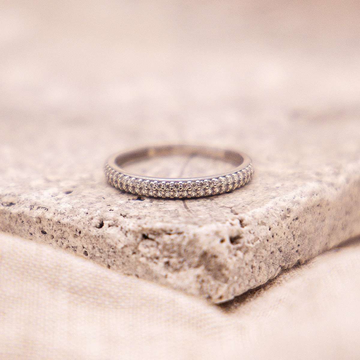 Ring 375/- Weißgold rhodiniert Zirkonia