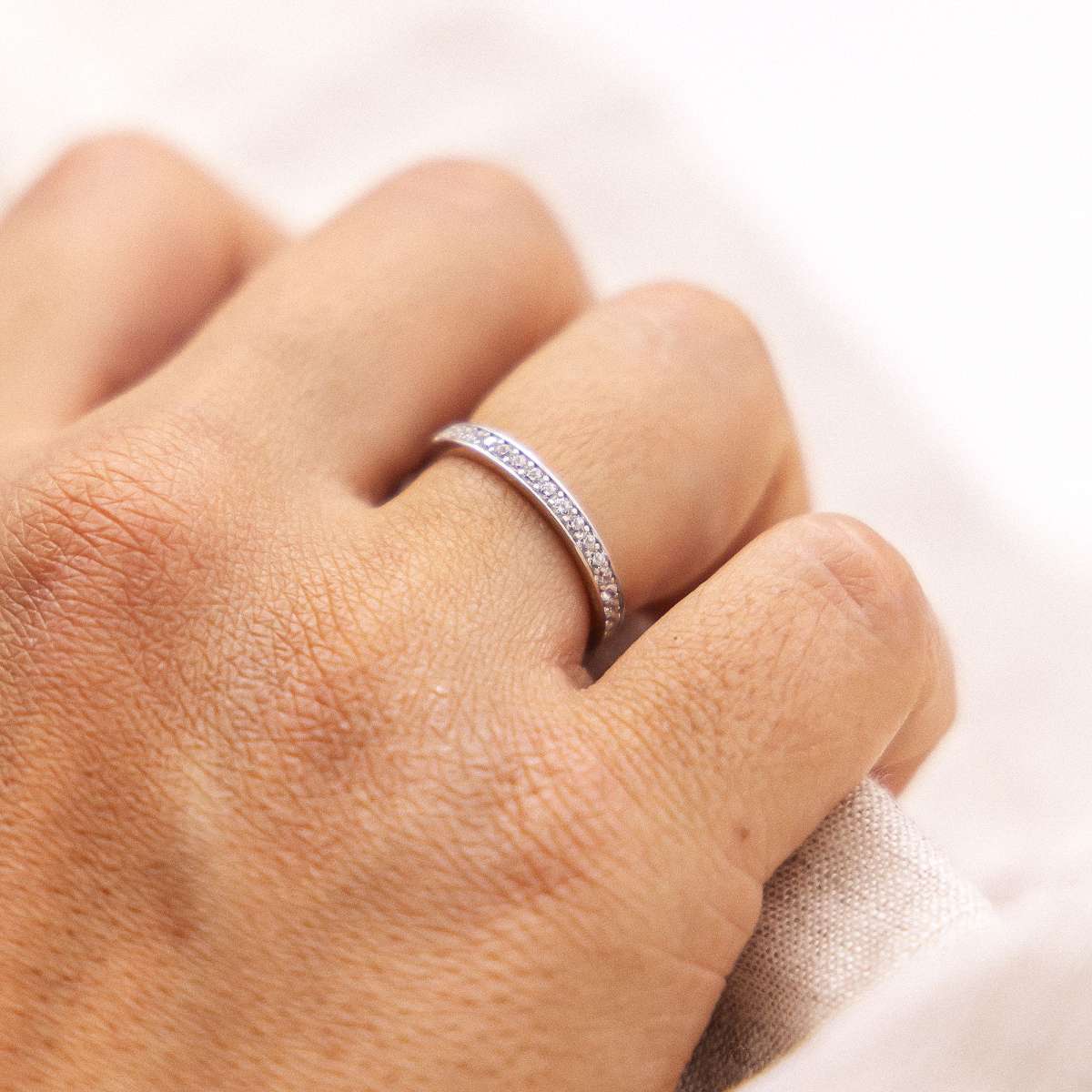 Ring 375/- Gold rhodiniert Zirkonia